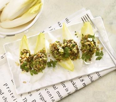 chicoreeschiffchen-linsensalat.jpg